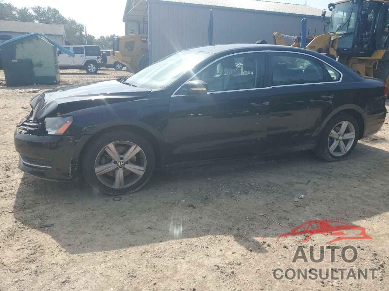 VOLKSWAGEN PASSAT 2013 - 1VWBH7A31DC034890