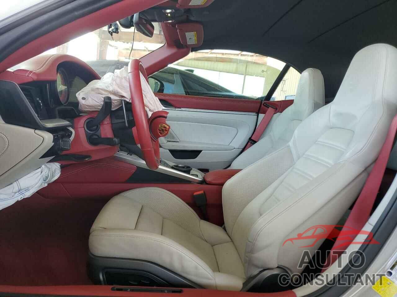 PORSCHE 911 2021 - WP0CD2A92MS263918