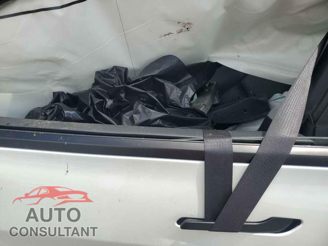 TESLA MODEL 3 2023 - 5YJ3E1EA7PF396624