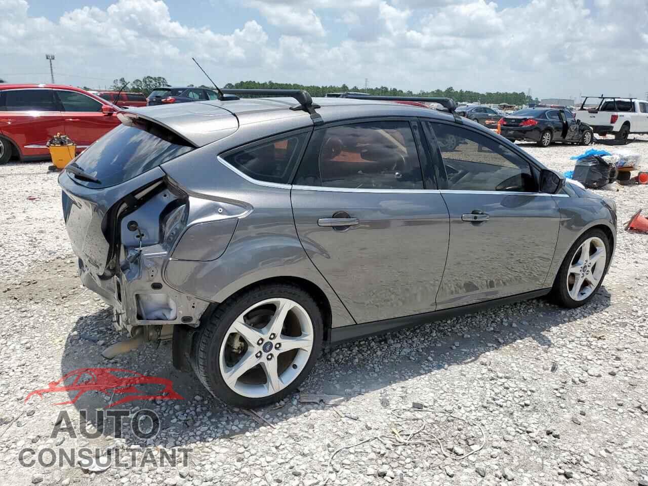 FORD FOCUS 2014 - 1FADP3N2XEL357867
