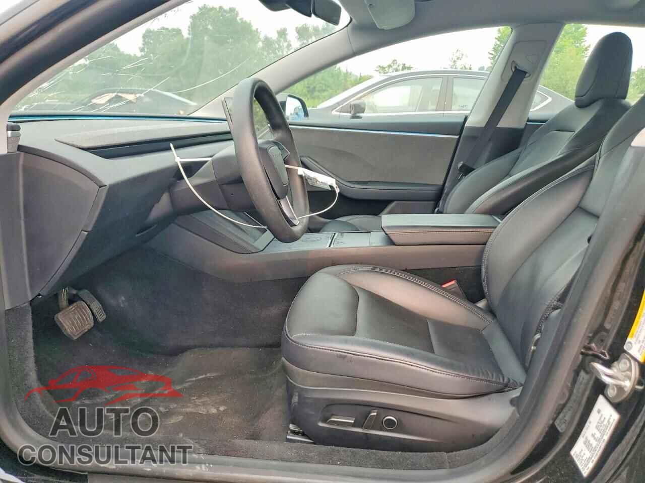TESLA MODEL 3 2024 - 5YJ3E1EA3RF771489