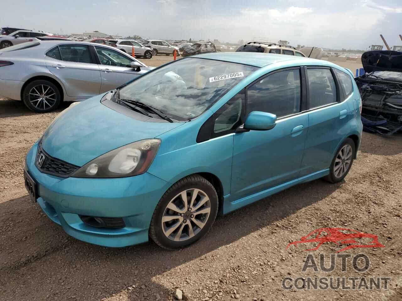 HONDA FIT 2013 - JHMGE8H52DC021353