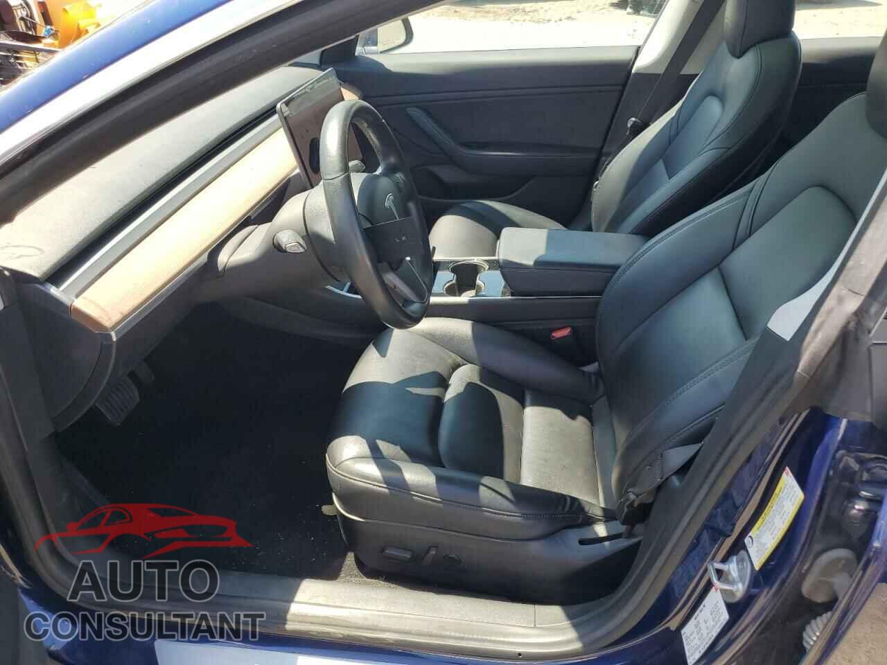 TESLA MODEL 3 2018 - 5YJ3E1EB2JF093718