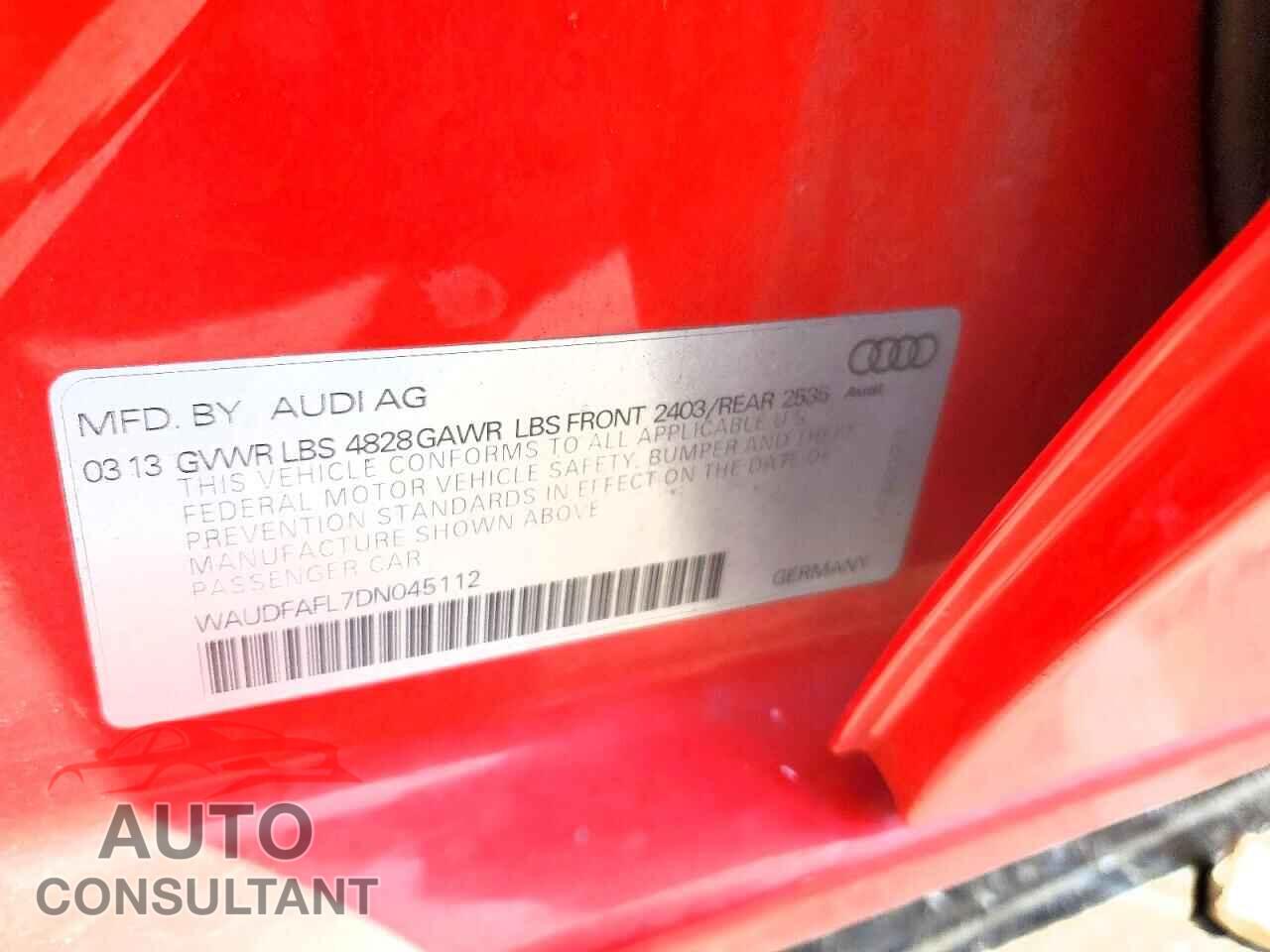AUDI A4 2013 - WAUDFAFL7DN045112