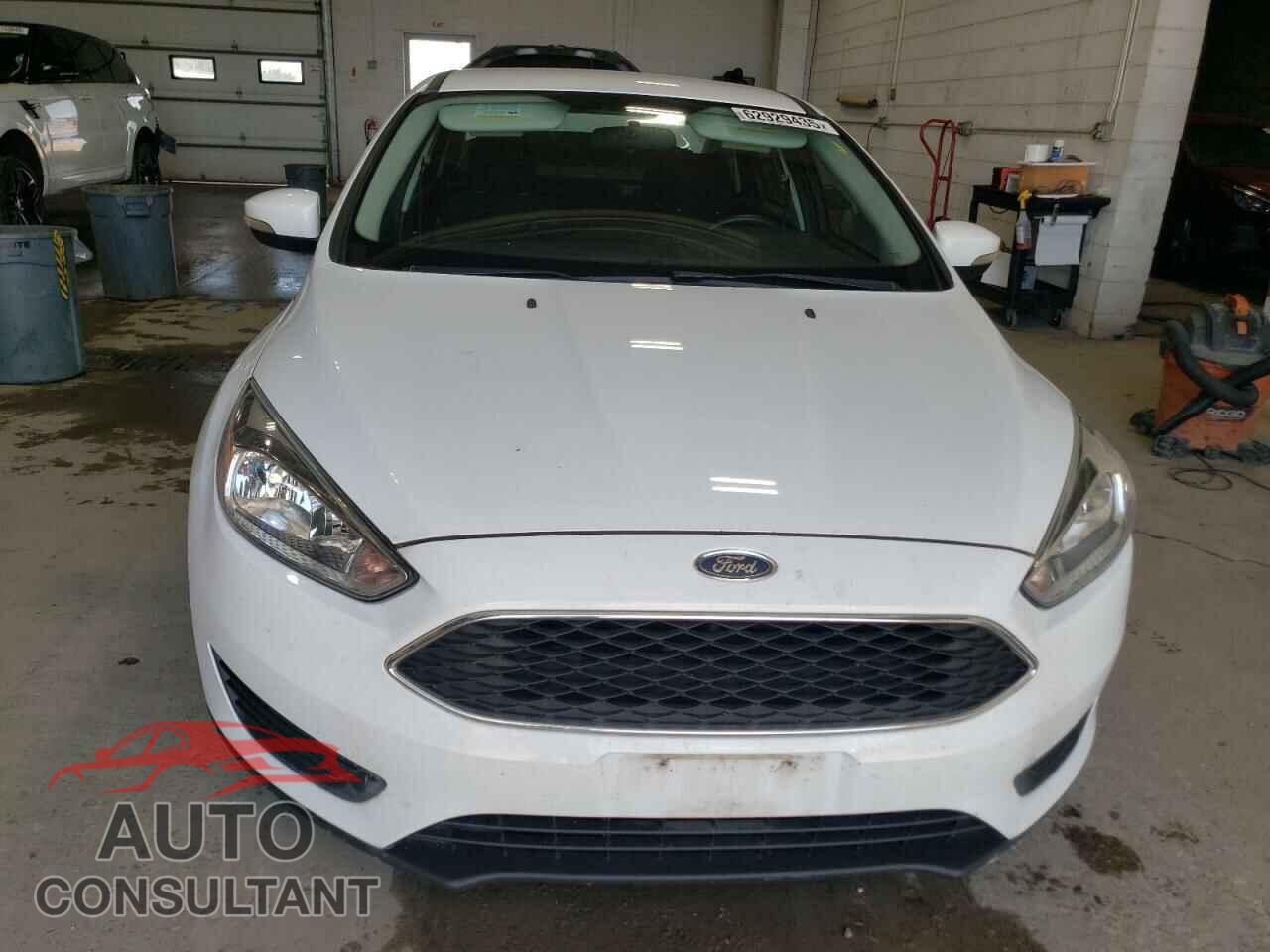 FORD FOCUS 2017 - 1FADP3F2XHL254760