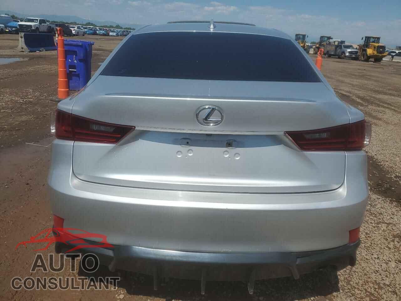 LEXUS IS 2014 - JTHCF1D26E5005225