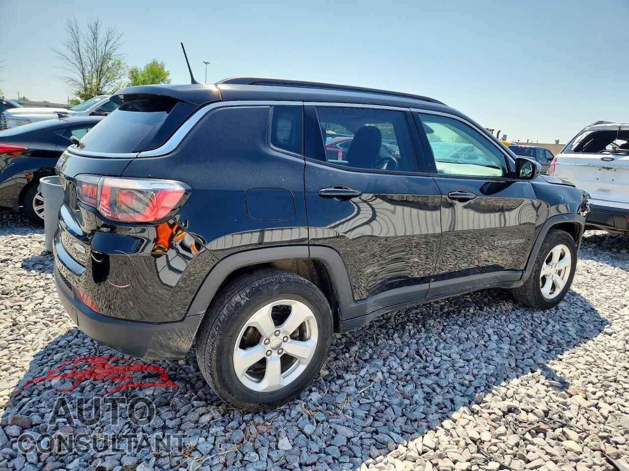 JEEP COMPASS 2019 - 3C4NJDBB0KT689990