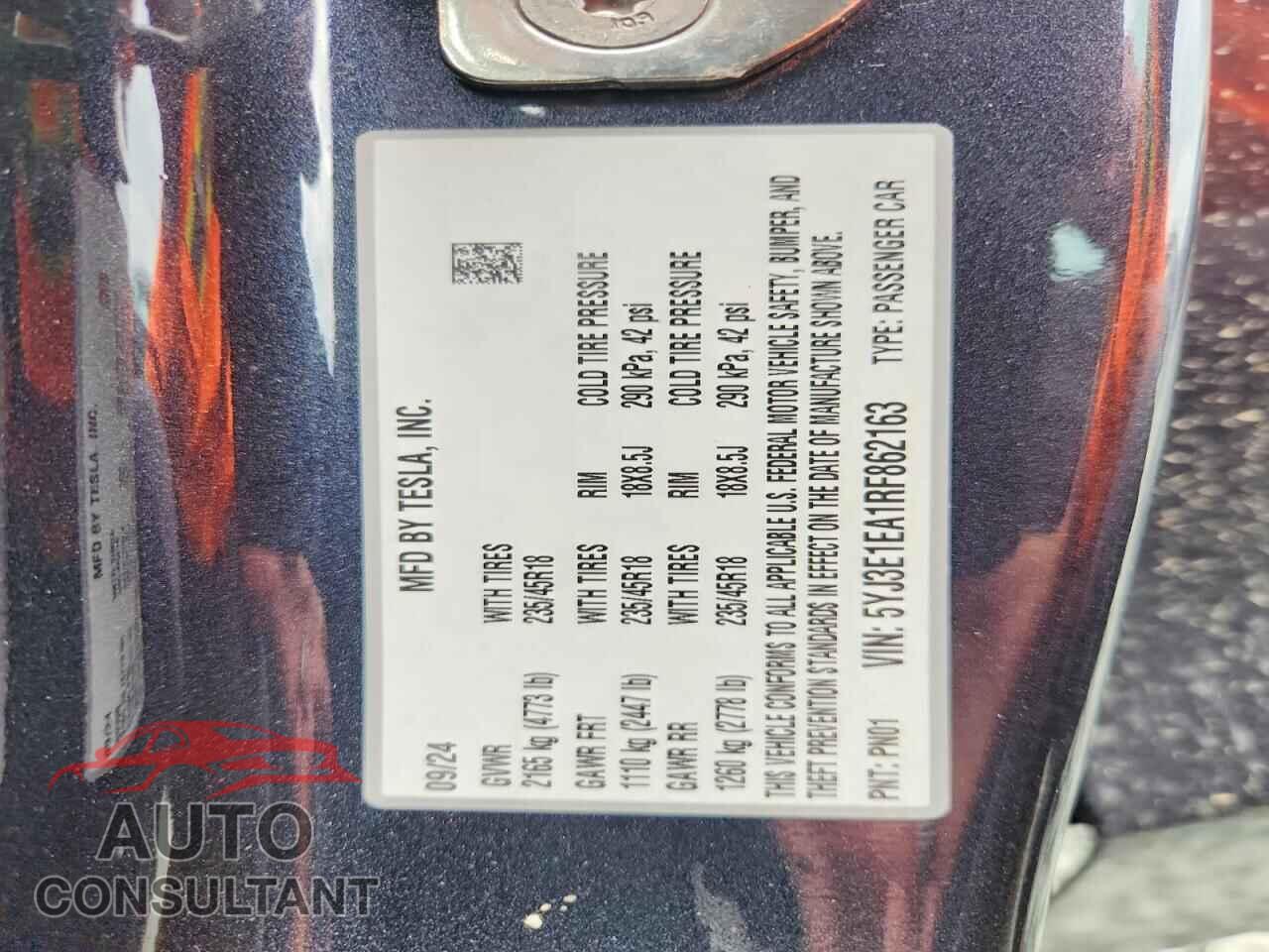 TESLA MODEL 3 2024 - 5YJ3E1EA1RF862163