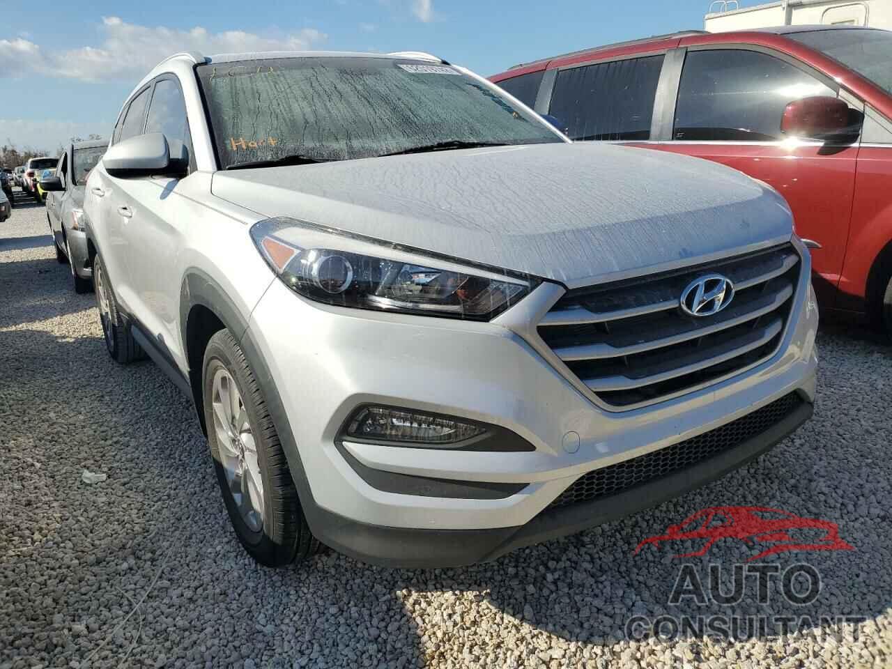 HYUNDAI TUCSON 2018 - KM8J33A42JU694422
