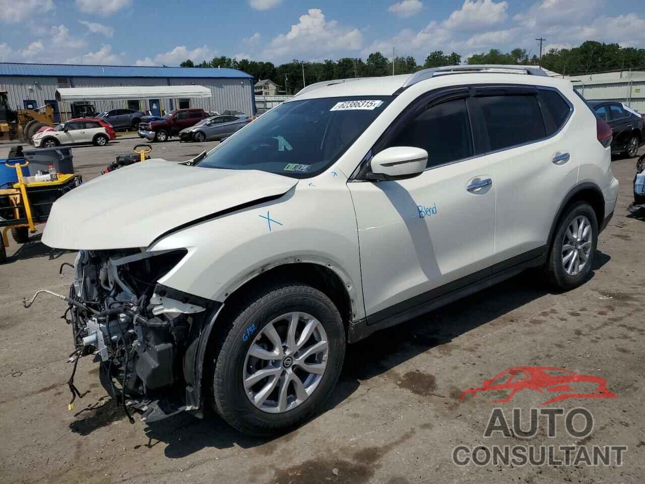 NISSAN ROGUE 2018 - JN8AT2MV6JW310119