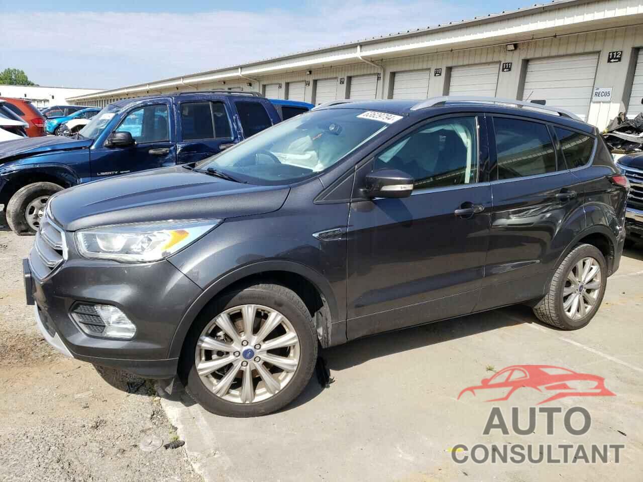FORD ESCAPE 2017 - 1FMCU0J92HUE68391
