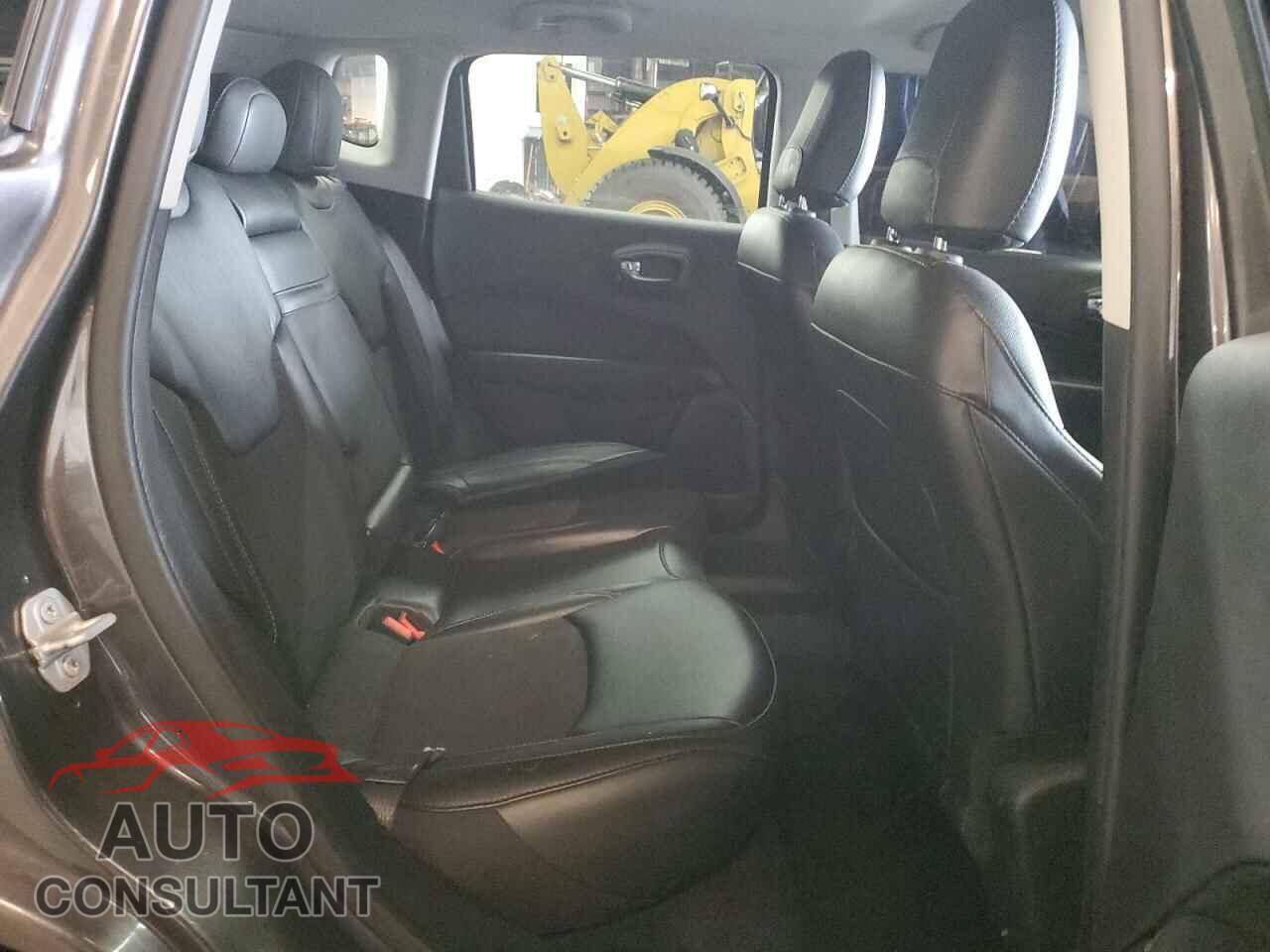 JEEP COMPASS 2019 - 3C4NJDBB0KT807410