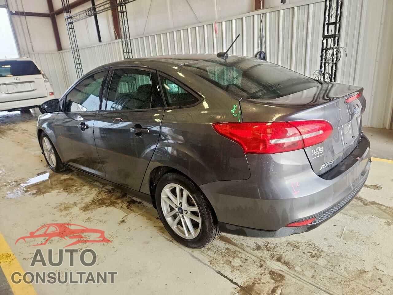 FORD FOCUS 2018 - 1FADP3FE0JL311760