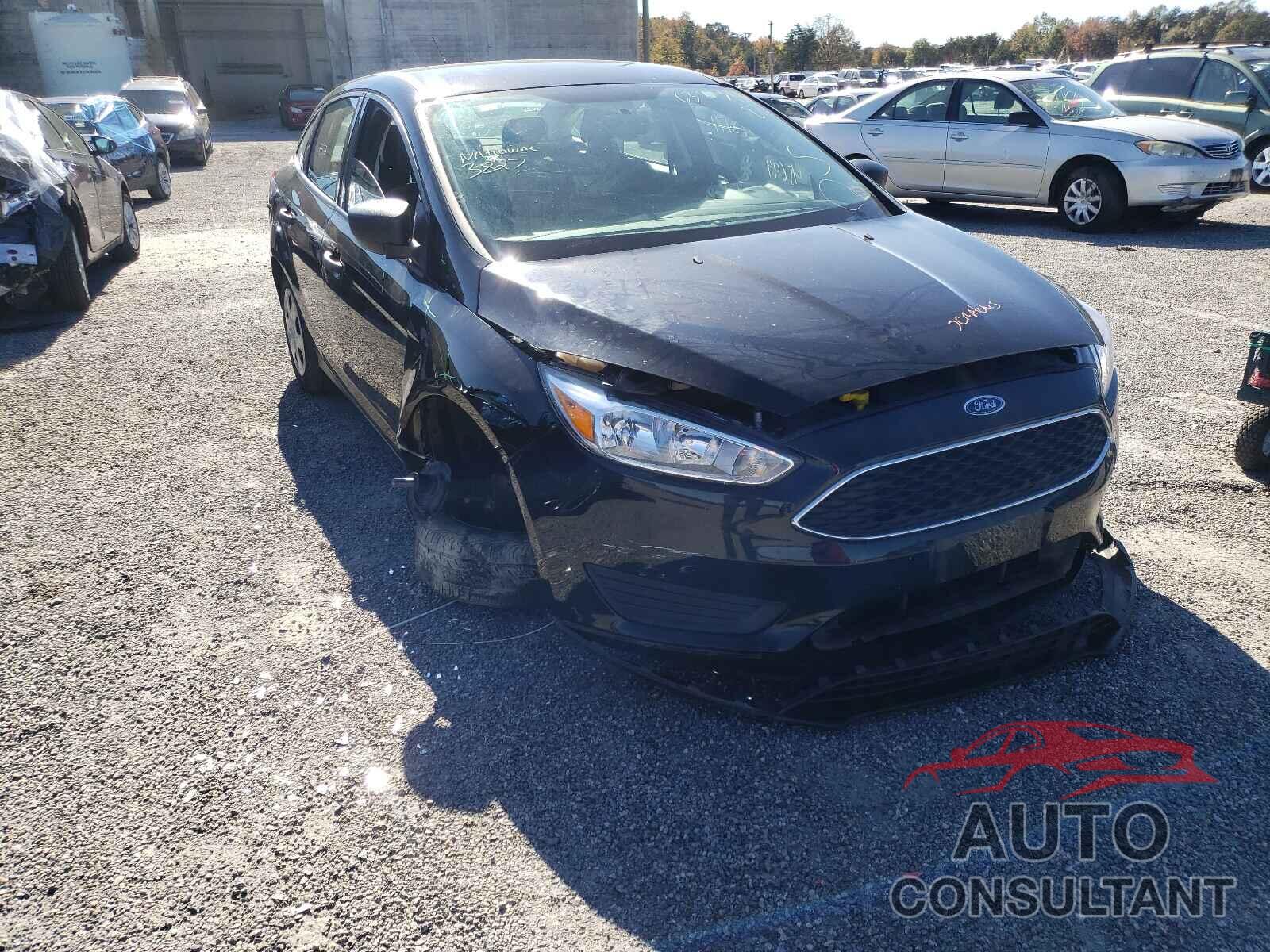 FORD FOCUS 2018 - 1FADP3E27JL266596