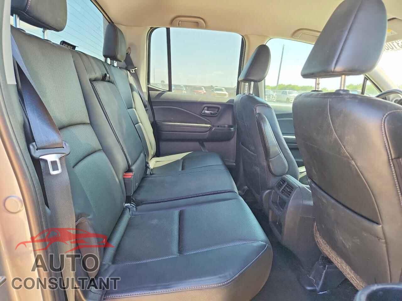 HONDA RIDGELINE 2017 - 5FPYK2F56HB001539