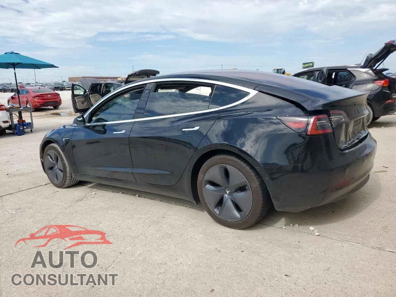TESLA MODEL 3 2018 - 5YJ3E1EA8JF044210