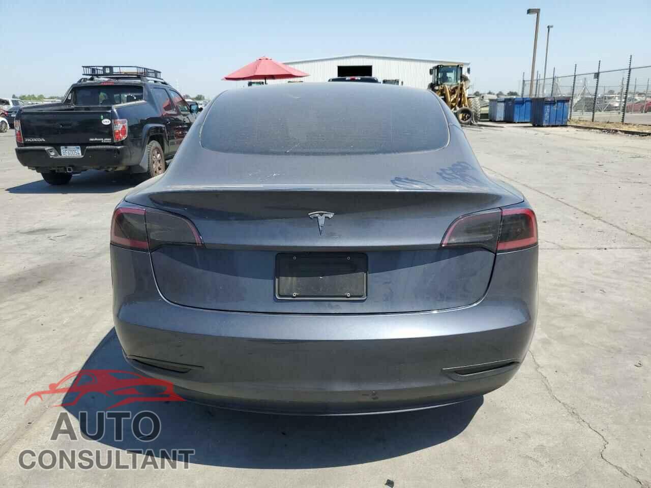 TESLA MODEL 3 2023 - 5YJ3E1EA3PF456768