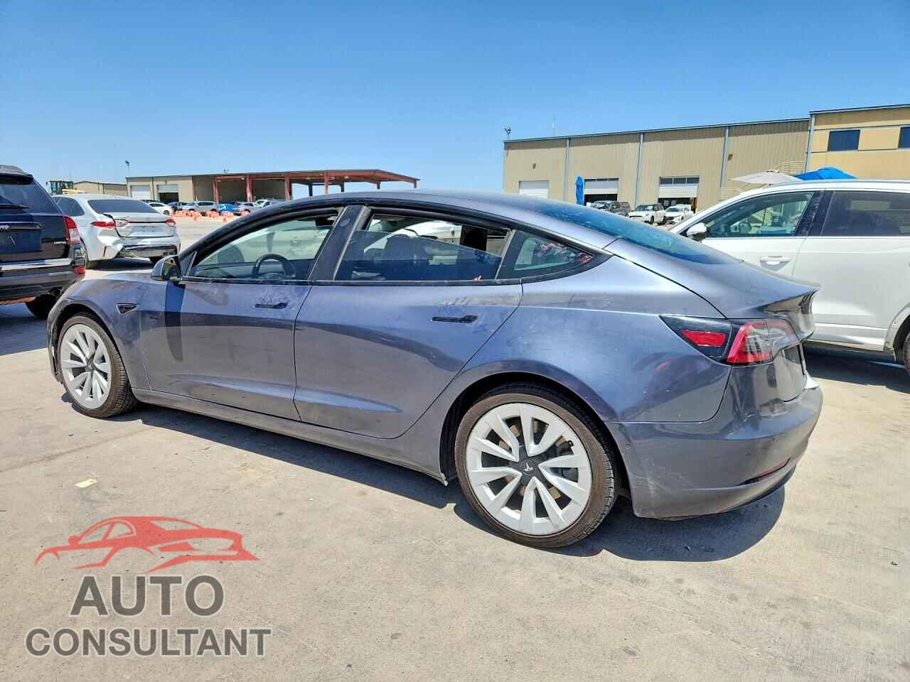 TESLA MODEL 3 2022 - 5YJ3E1EA2NF289879