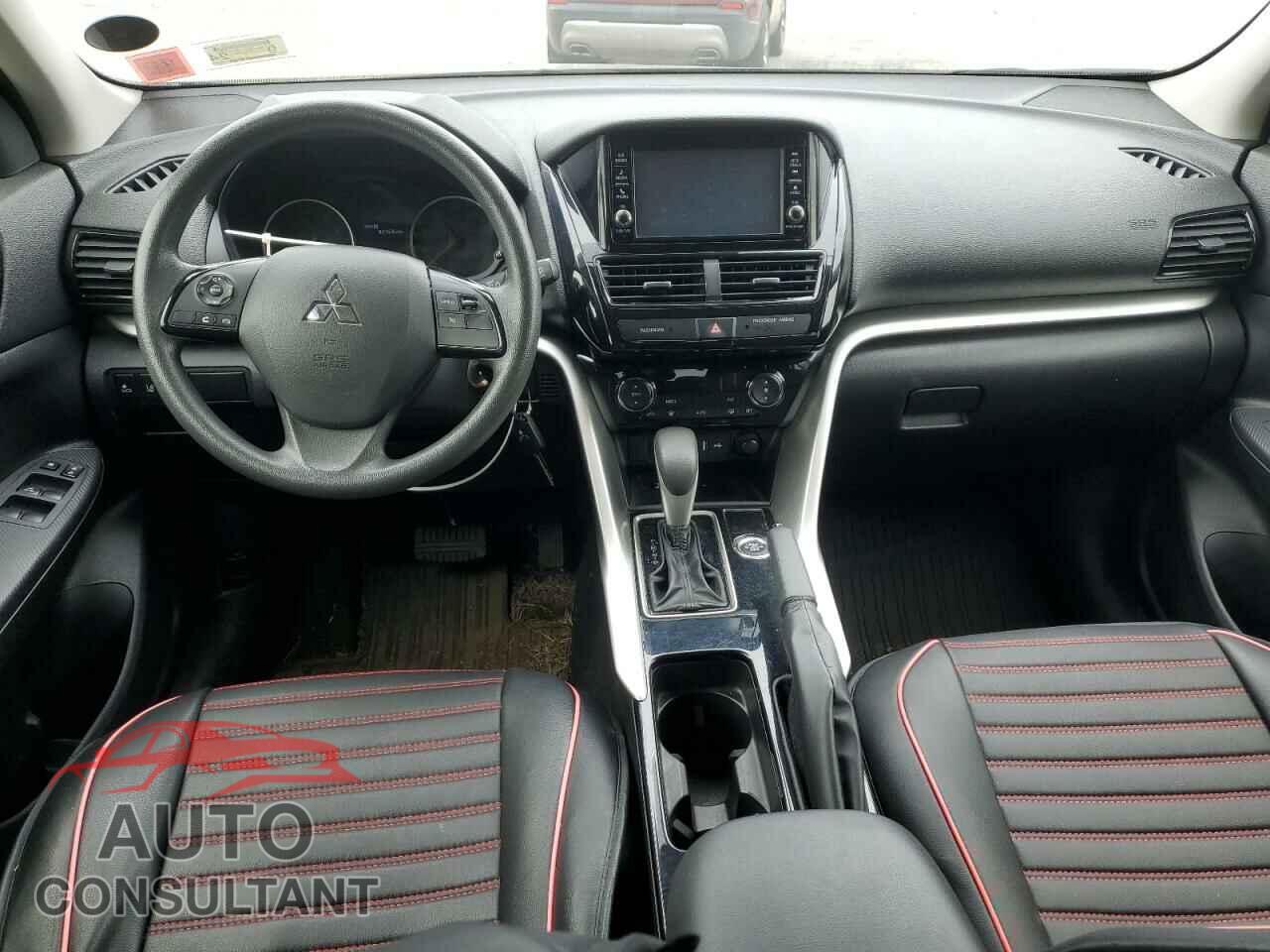 MITSUBISHI ECLIPSE 2022 - JA4ATUAA3NZ042976