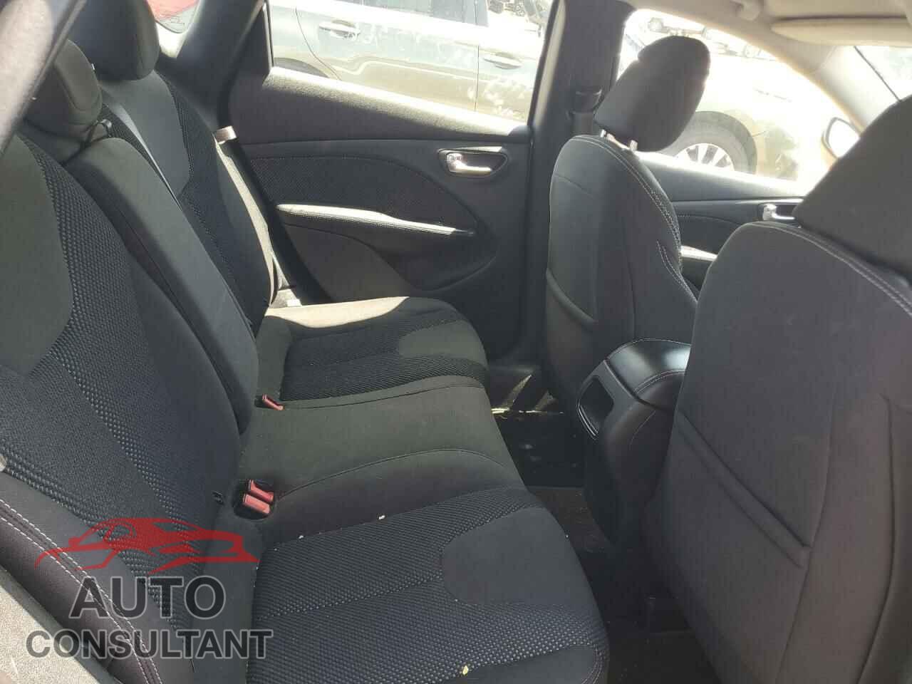 DODGE DART 2015 - 1C3CDFBB4FD132199