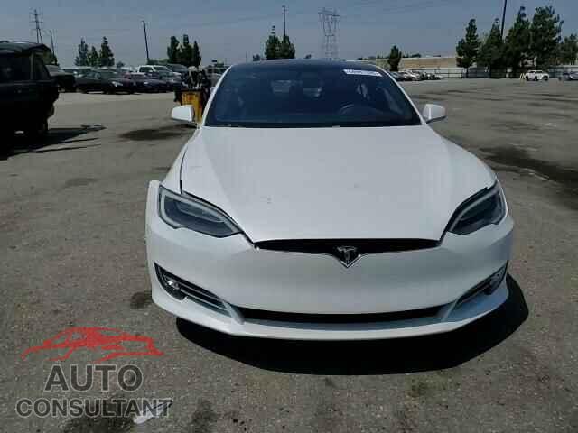 TESLA MODEL S 2017 - 5YJSA1E17HF186954