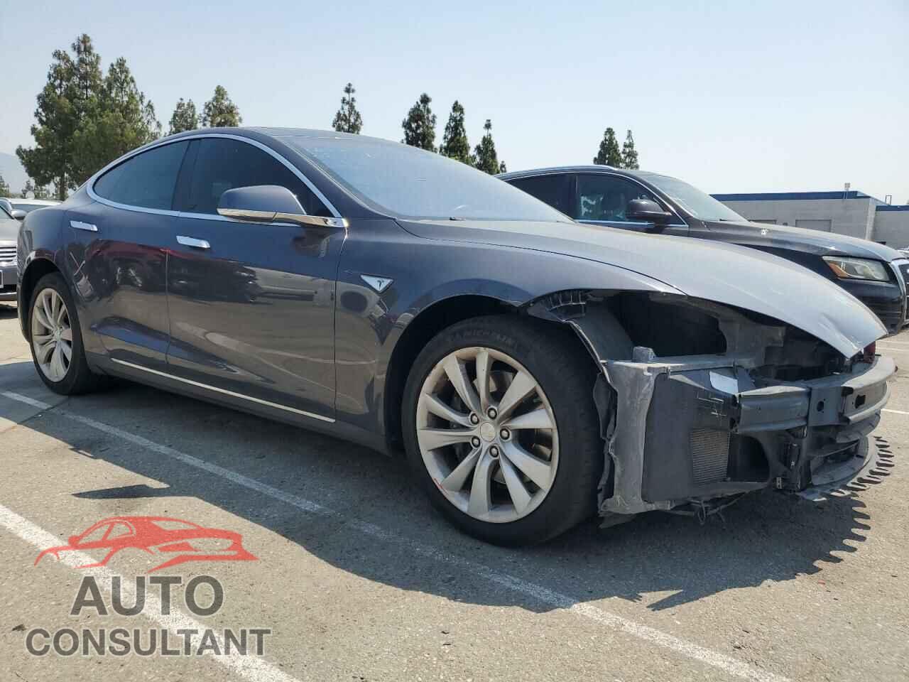 TESLA MODEL S 2014 - 5YJSA1H11EFP64764