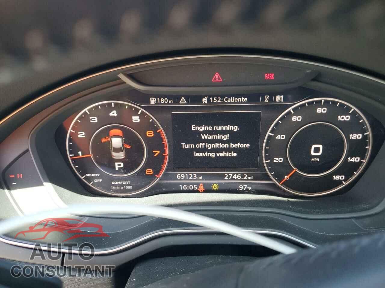 AUDI A4 2017 - WAUKMAF47HN056123