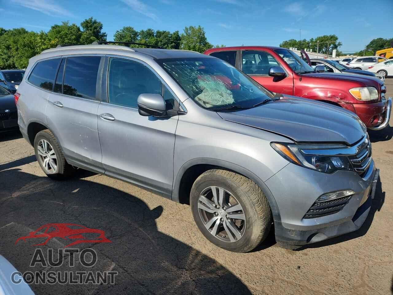 HONDA PILOT 2017 - 5FNYF6H81HB058825