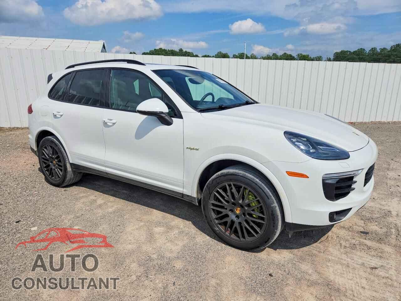 PORSCHE CAYENNE 2017 - WP1AE2A2XHLA68929