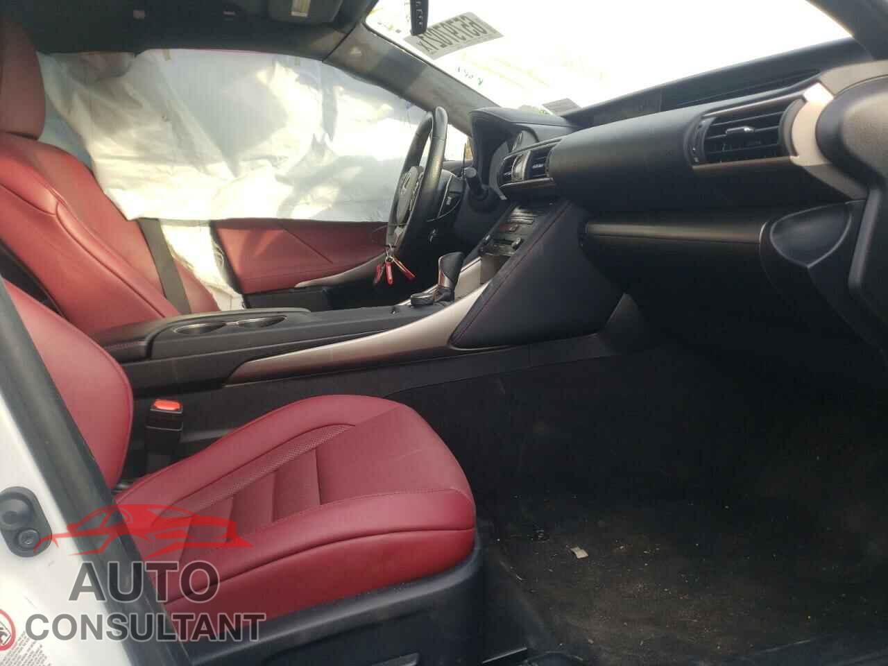 LEXUS IS 2017 - JTHBA1D2XH5058699