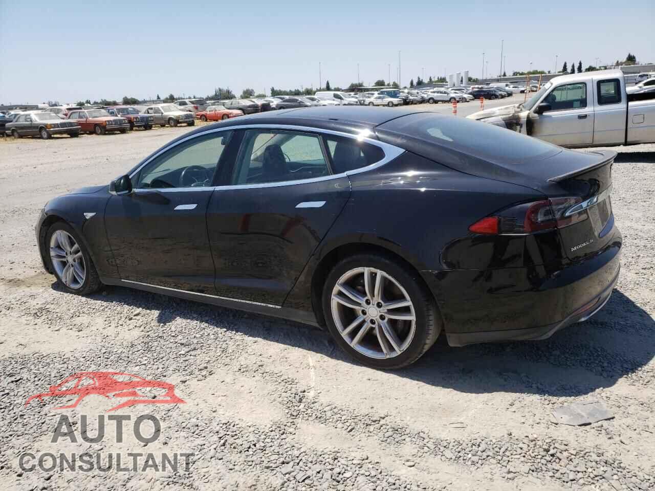 TESLA MODEL S 2013 - 5YJSA1CP5DFP05226