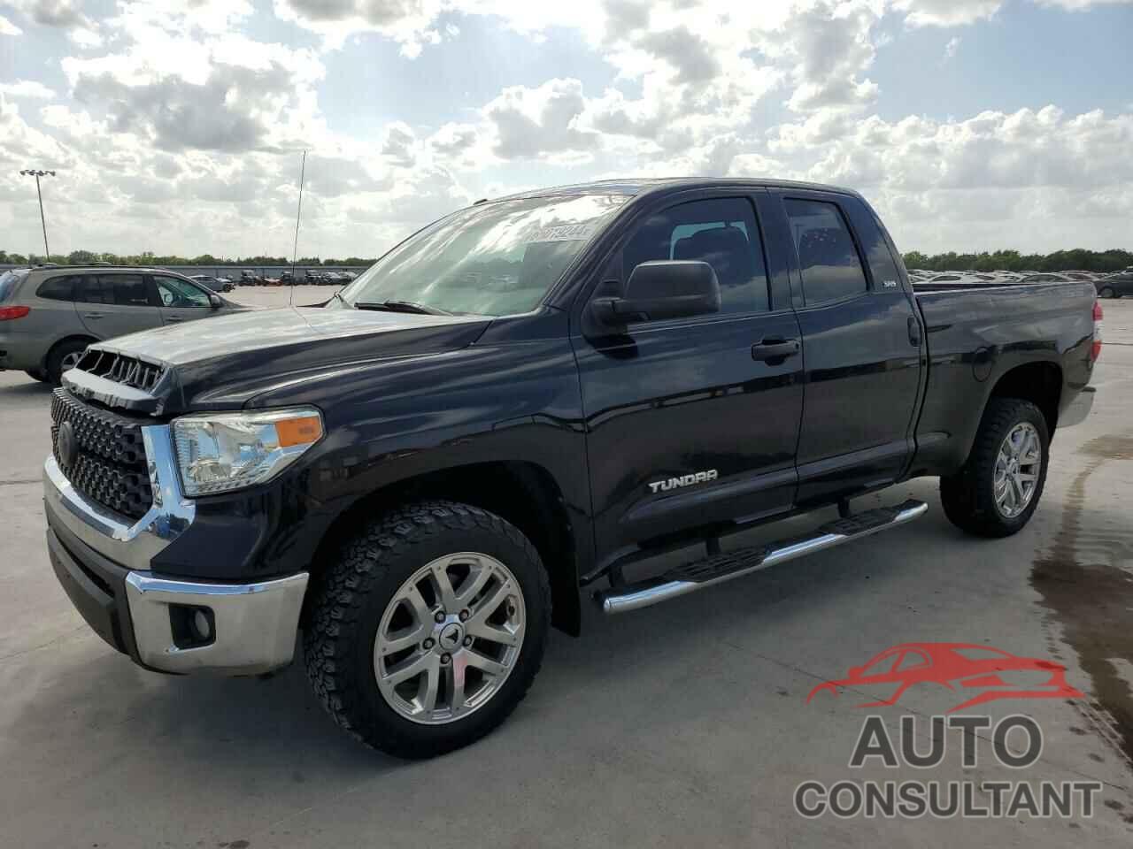 TOYOTA TUNDRA 2018 - 5TFRM5F17JX134537