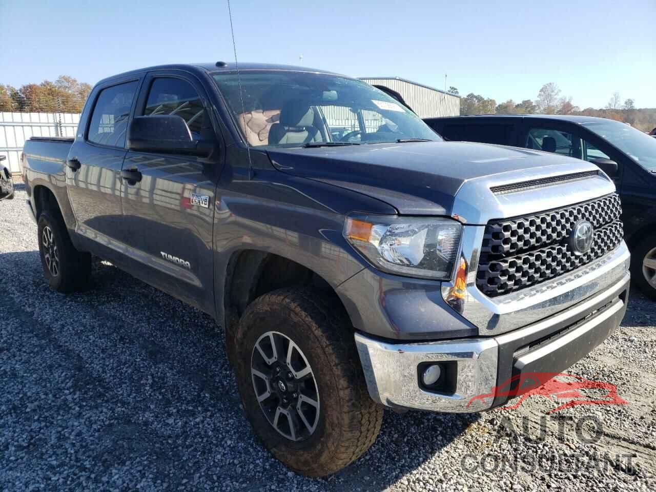 TOYOTA TUNDRA 2018 - 5TFDY5F14JX749349