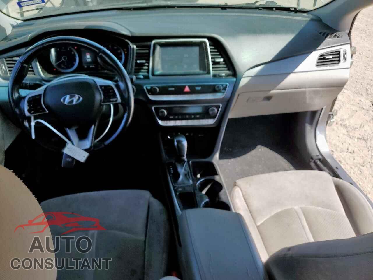 HYUNDAI SONATA 2019 - 5NPE34AFXKH820034