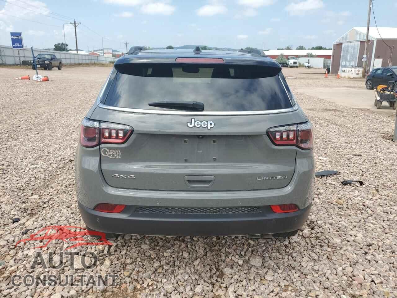 JEEP COMPASS 2022 - 3C4NJDCB8NT130528