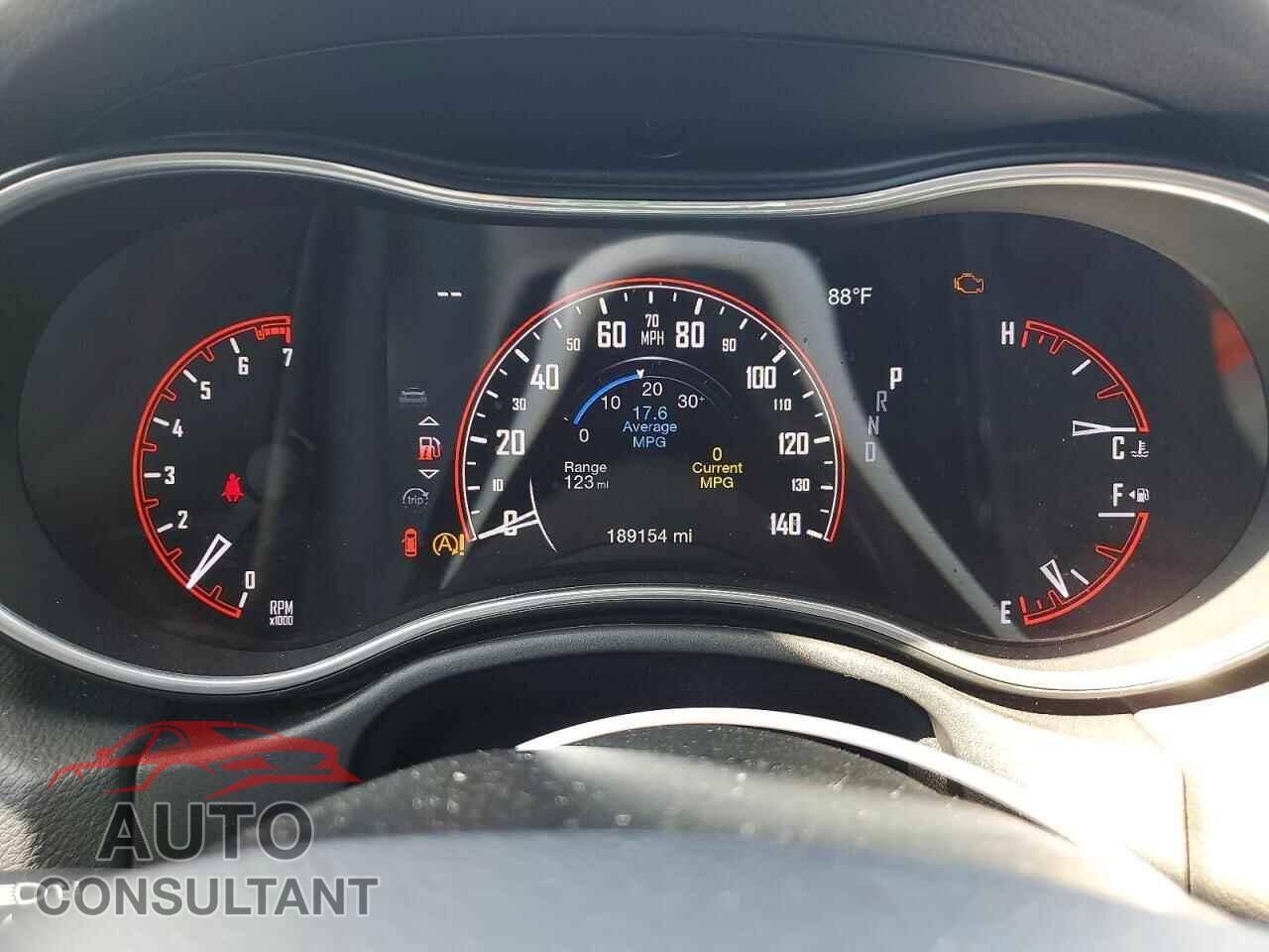 DODGE DURANGO 2019 - 1C4RDJAG5KC738682