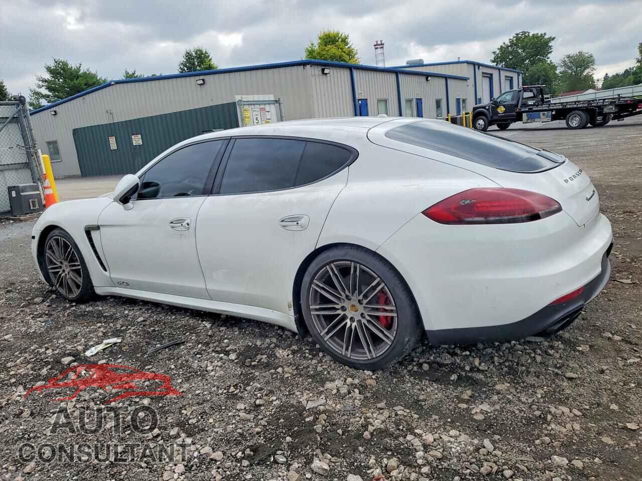 PORSCHE PANAMERA 2015 - WP0AF2A73FL080802