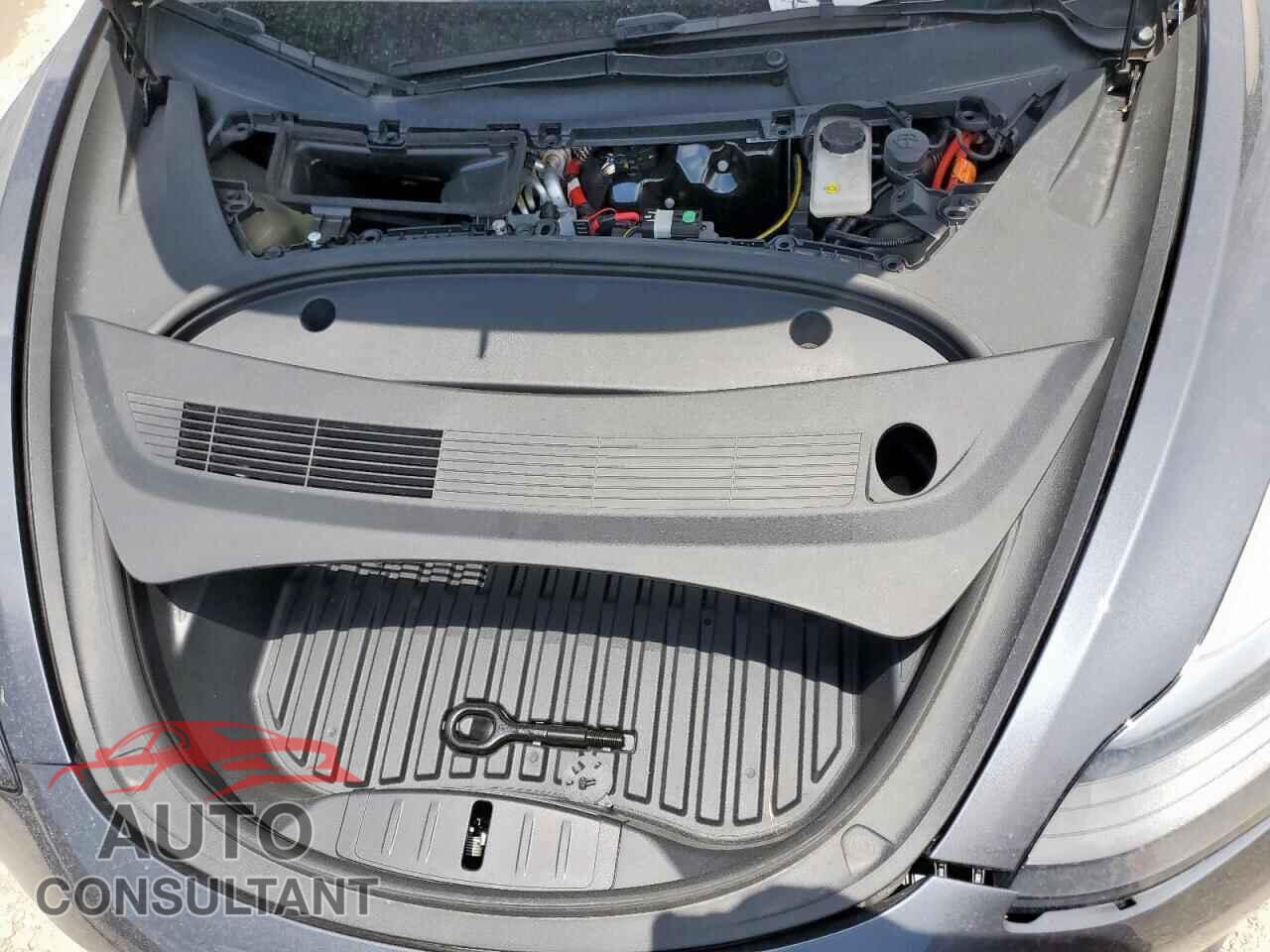 TESLA MODEL 3 2023 - 5YJ3E1EA0PF685246
