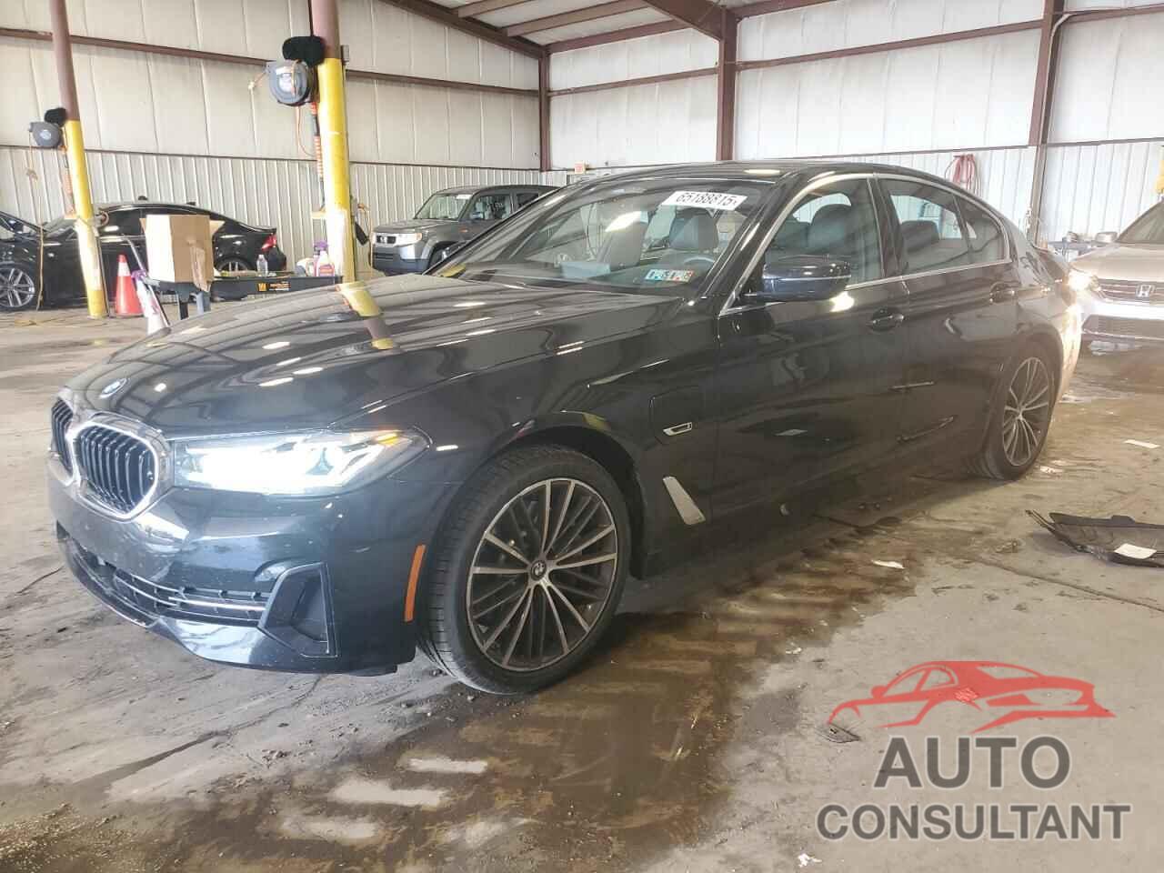 BMW 5 SERIES 2023 - WBA33AG0XPCL92412