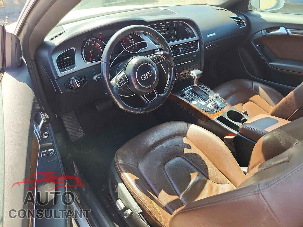 AUDI A5 2013 - WAULFAFR7DA016314