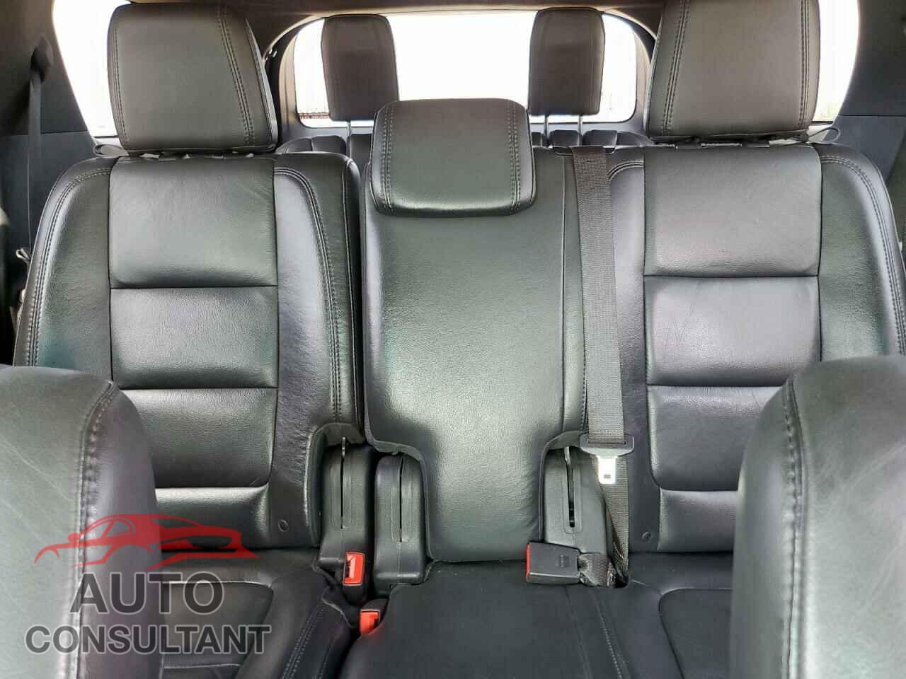 FORD EXPLORER 2014 - 1FM5K7D85EGB00033