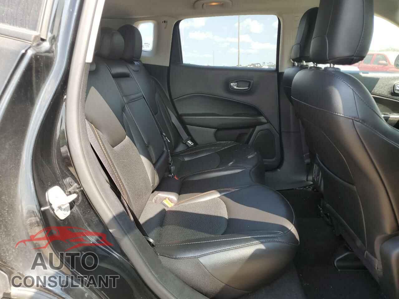 JEEP COMPASS 2020 - 3C4NJDCB4LT101279