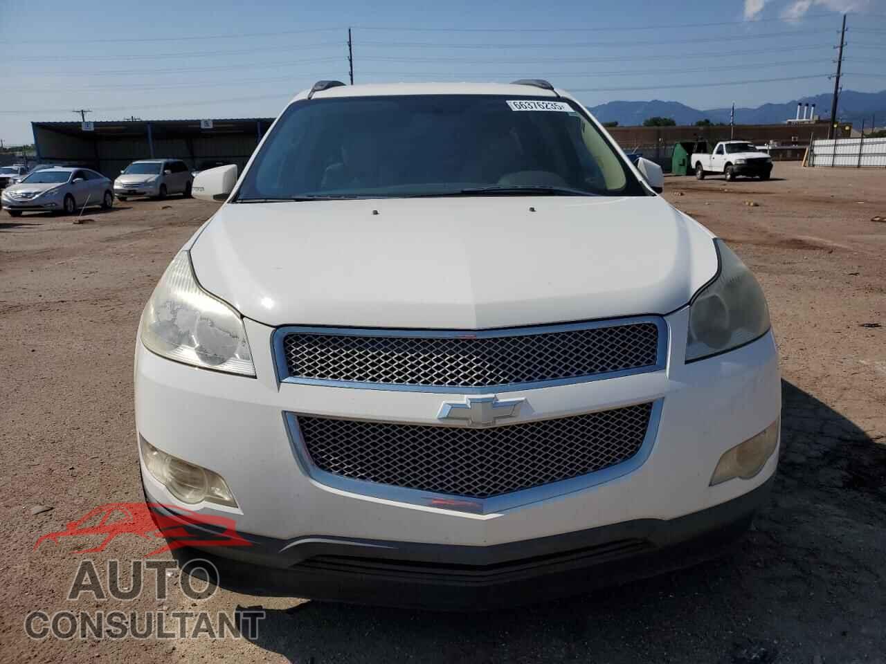 CHEVROLET TRAVERSE 2012 - 1GNKVLED8CJ123767