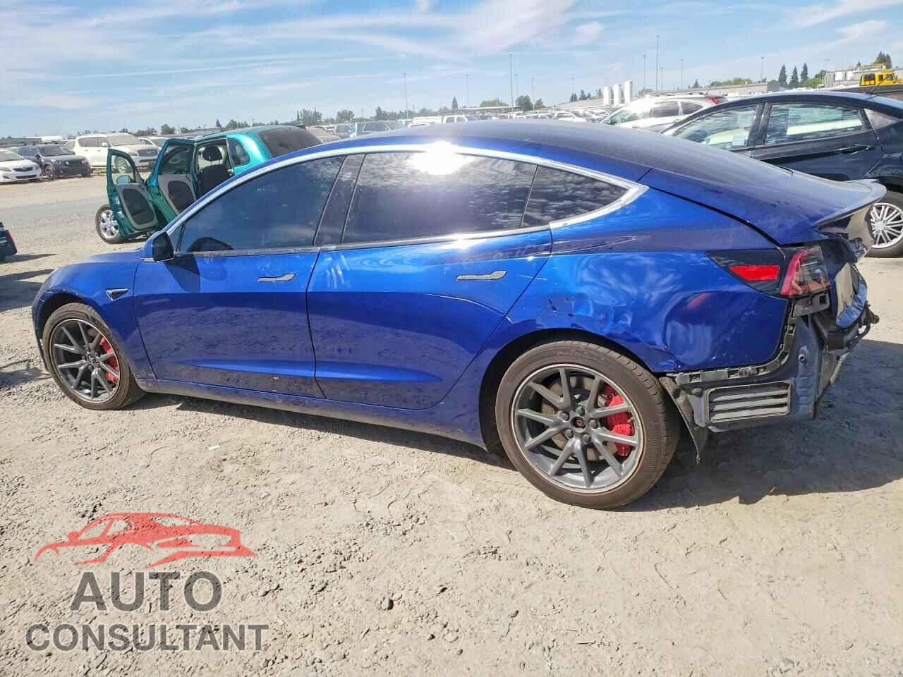 TESLA MODEL 3 2019 - 5YJ3E1EB4KF464962