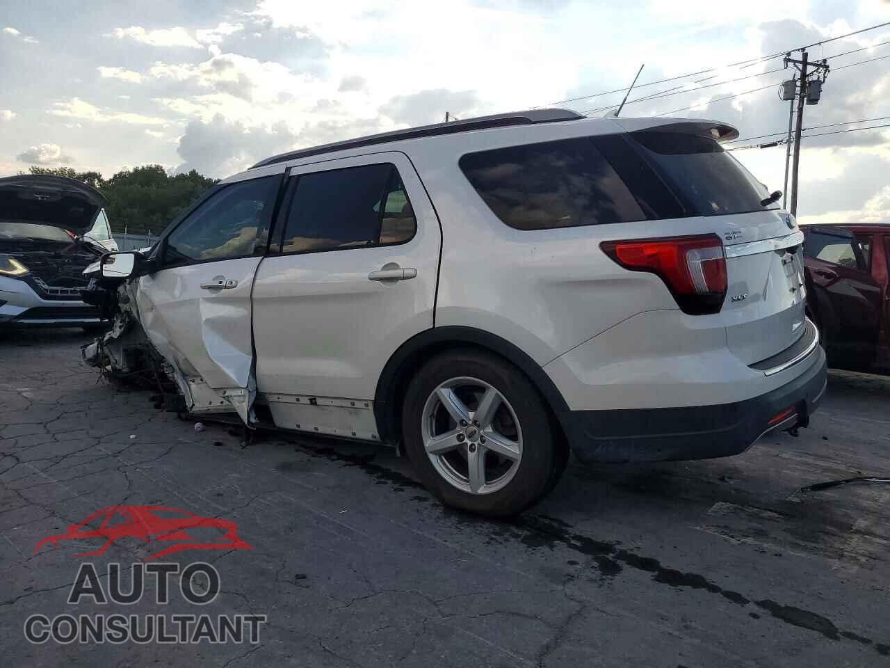 FORD EXPLORER 2018 - 1FM5K7D86JGB25999