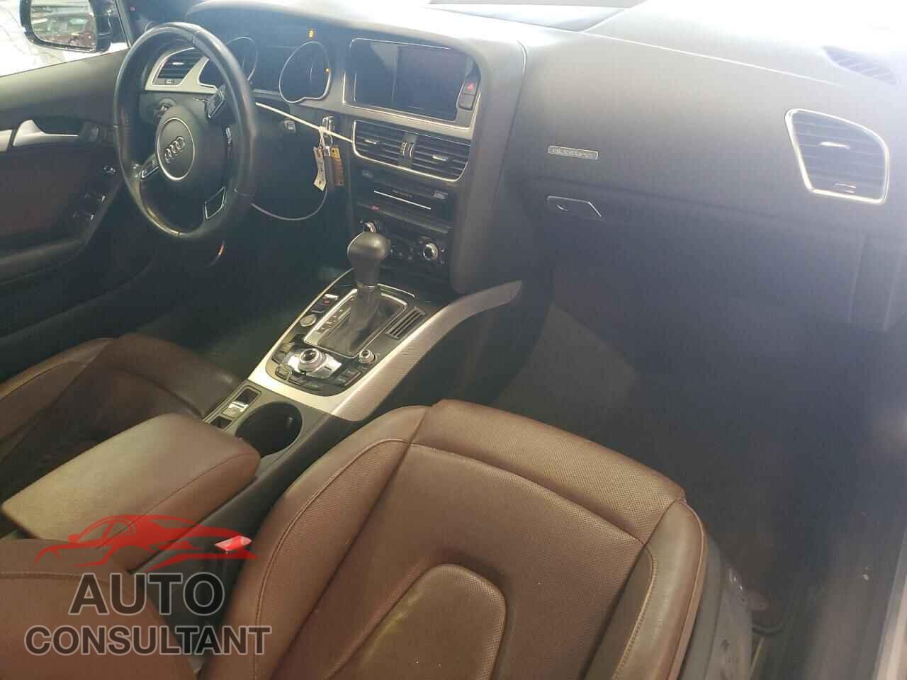AUDI A5 2013 - WAUVFAFH5DN008608