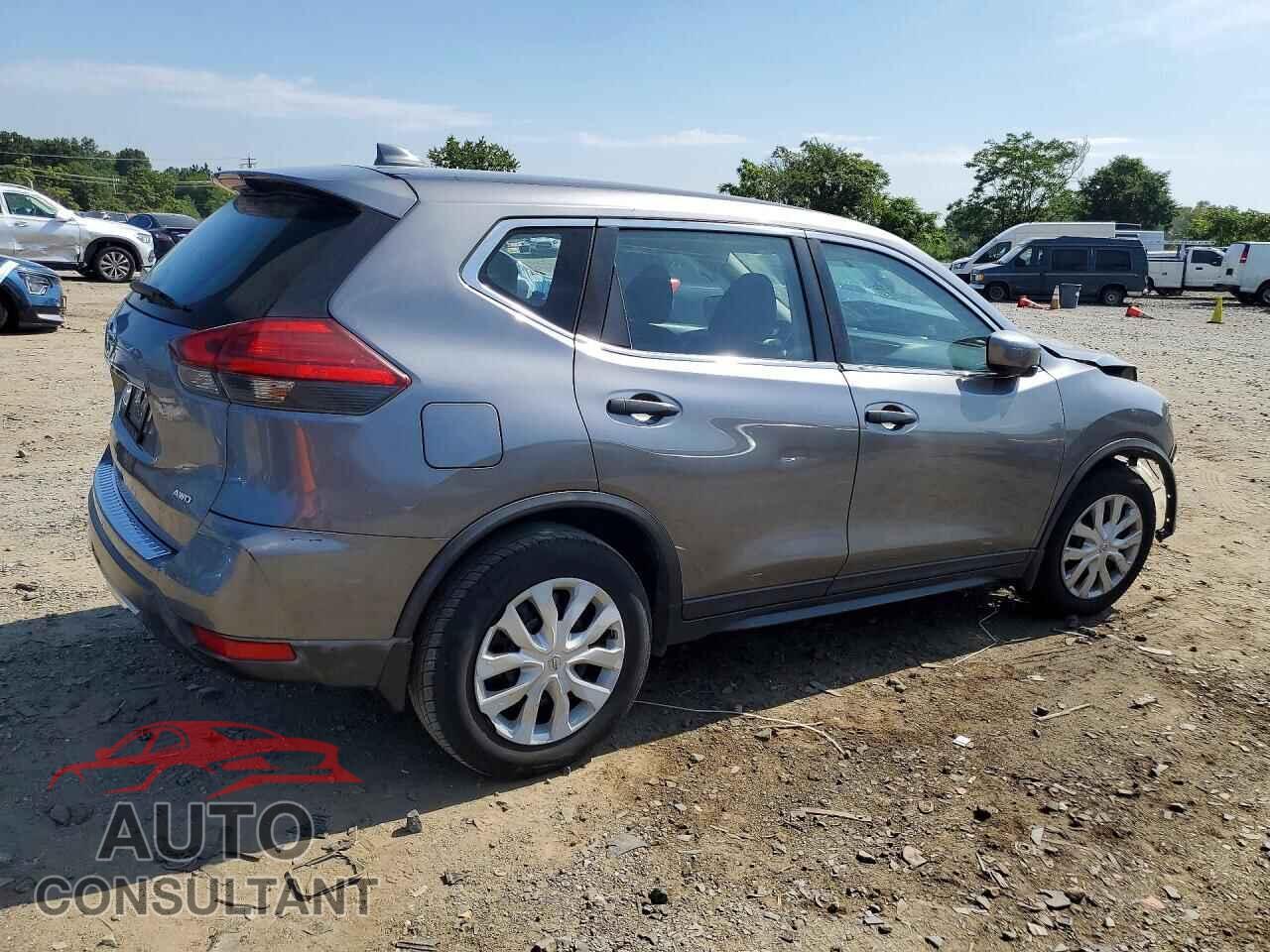 NISSAN ROGUE 2017 - KNMAT2MVXHP503258