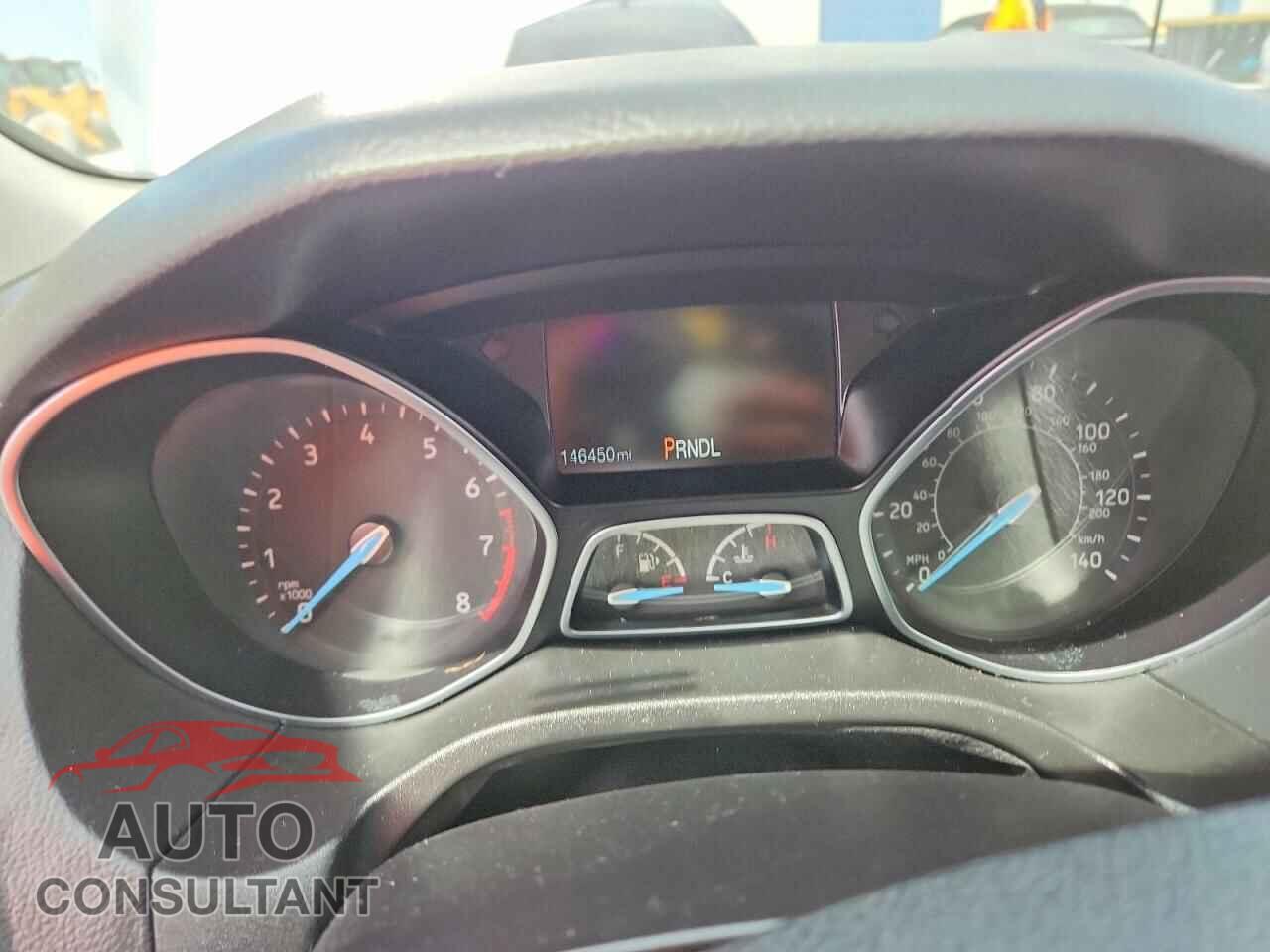 FORD FOCUS 2015 - 1FADP3F2XFL257199