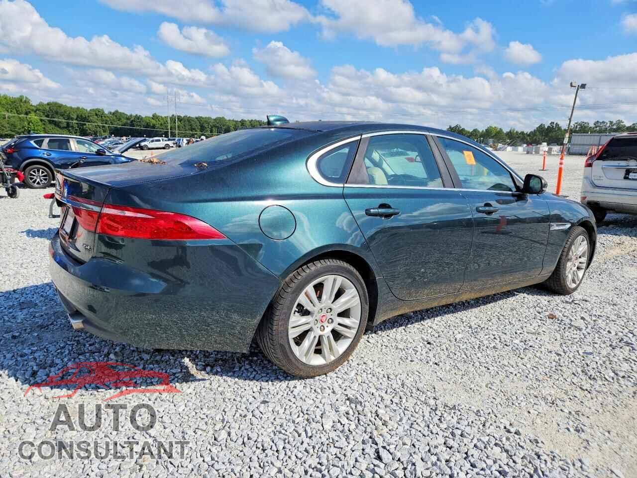 JAGUAR XF 2017 - SAJBD4BV6HCY32354