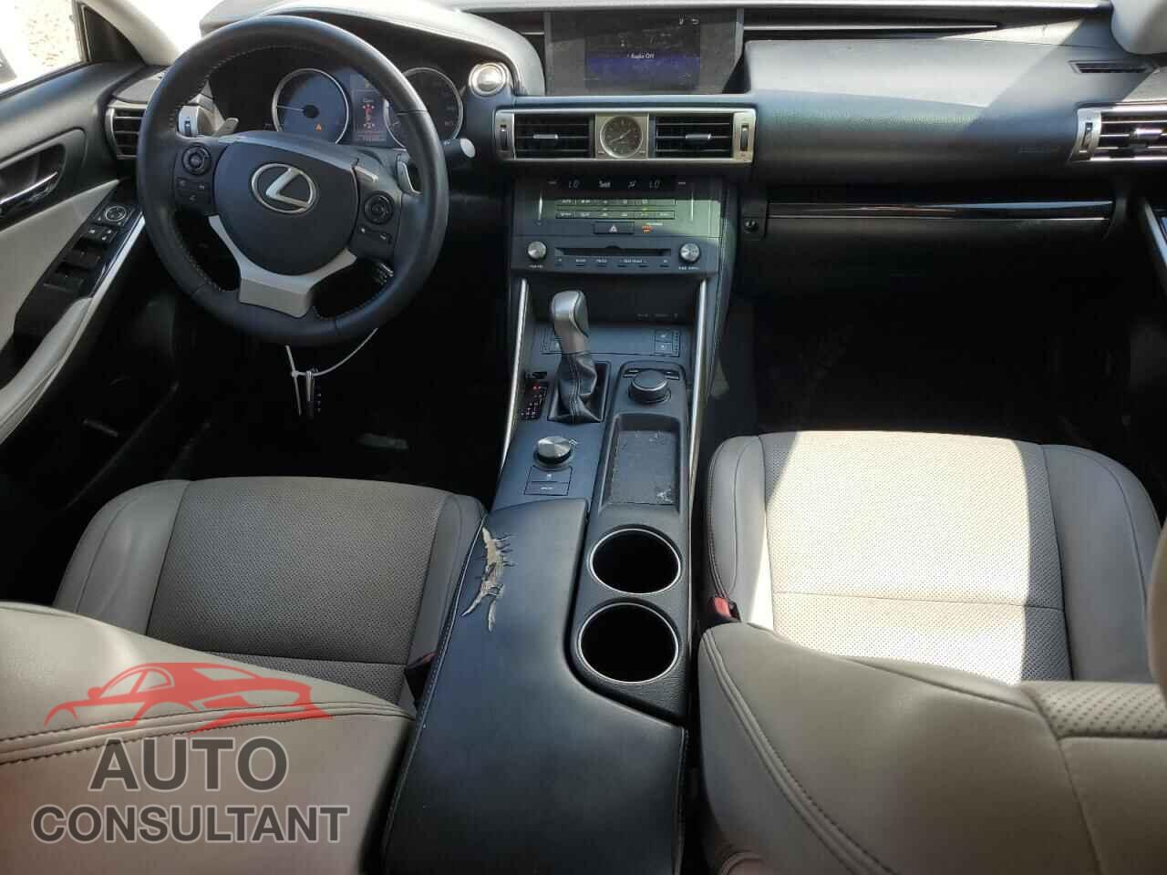LEXUS IS 2015 - JTHBF1D23F5051091